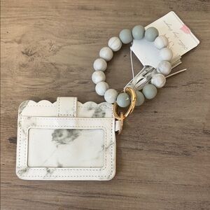 Elegant Marble Card Holder with Beaded Bracelet